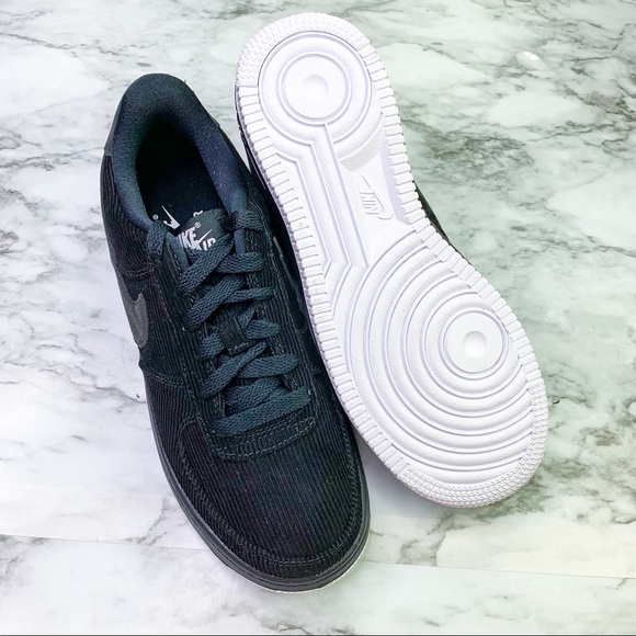 **SOLD** Nike Air Force 1 LV8 Canvas Black Sneaker - Picture 5 of 6